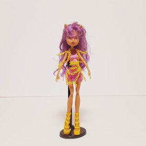 Monster High Haunted Fit Ghostly ClawdeenWolf Doll
